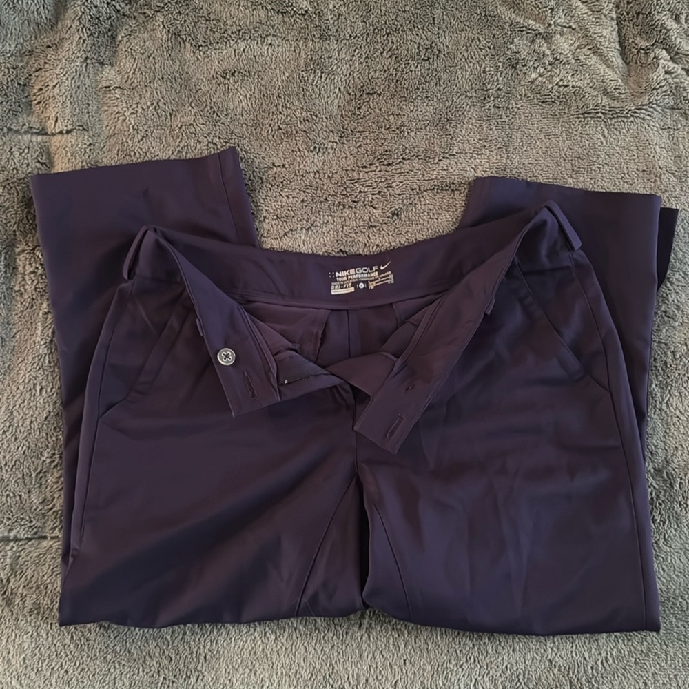 Nike golf capri-NWOT size 6